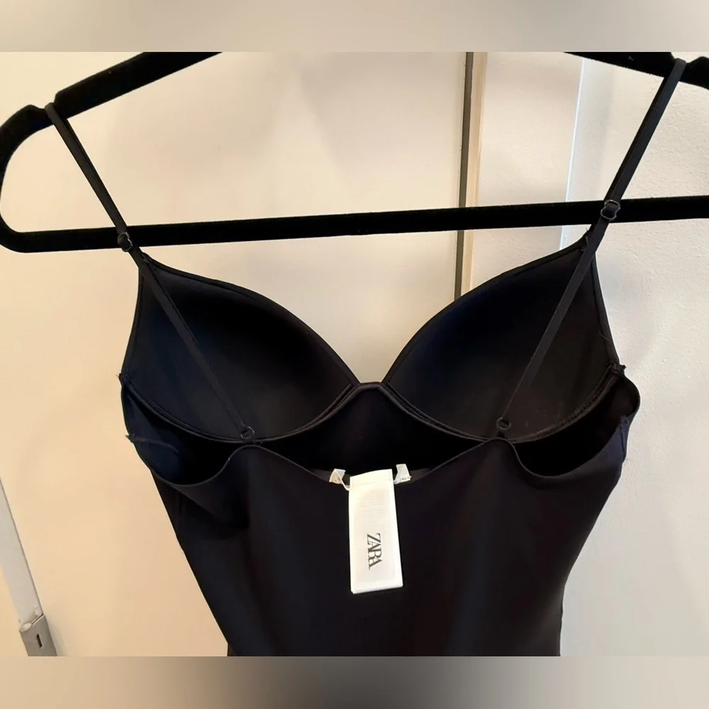 NWOT Zara Seamless Built-in Bra Cami | Small (US 2-4) | Perfect Condition - Picture 15 of 16